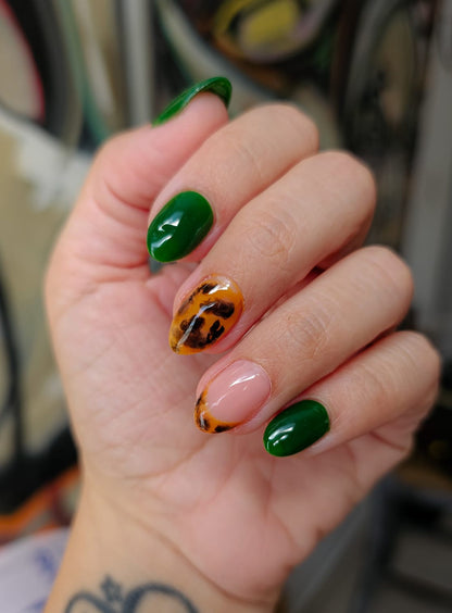 Gel Polish Pine Green